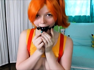 Red-haired mormon teen solo